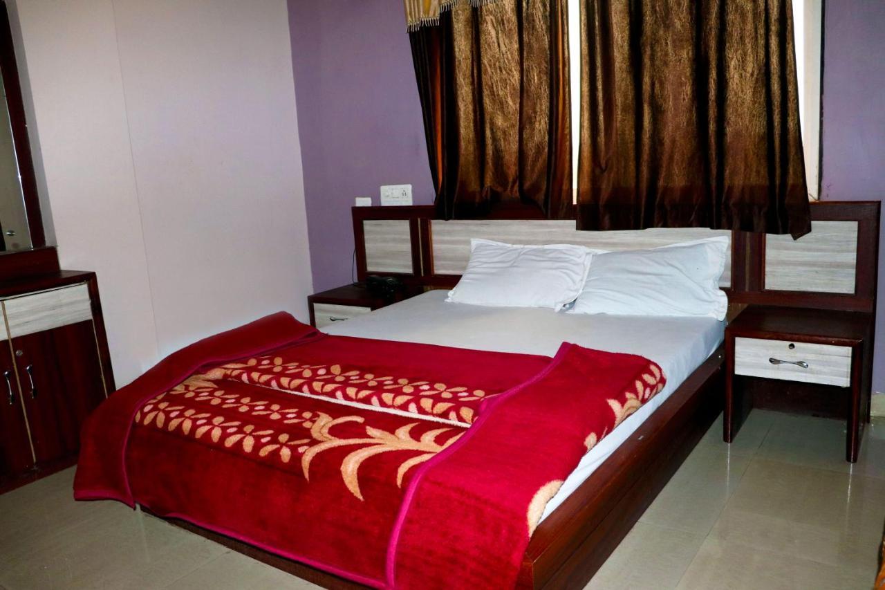 Hotel Raj Palace Maheshwar Exterior foto